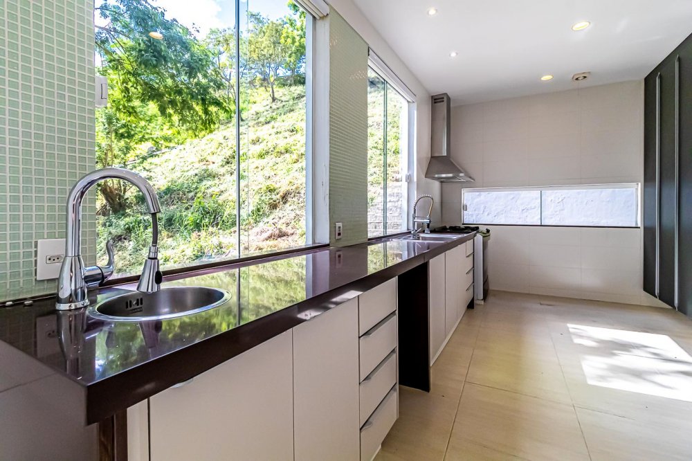 Casa Triplex - Venda - Vila Progresso - Niterói - RJ